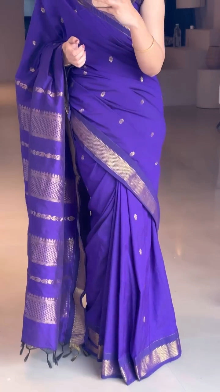 Divine Purple Soft Silk Saree With Propinquity Blouse Piece