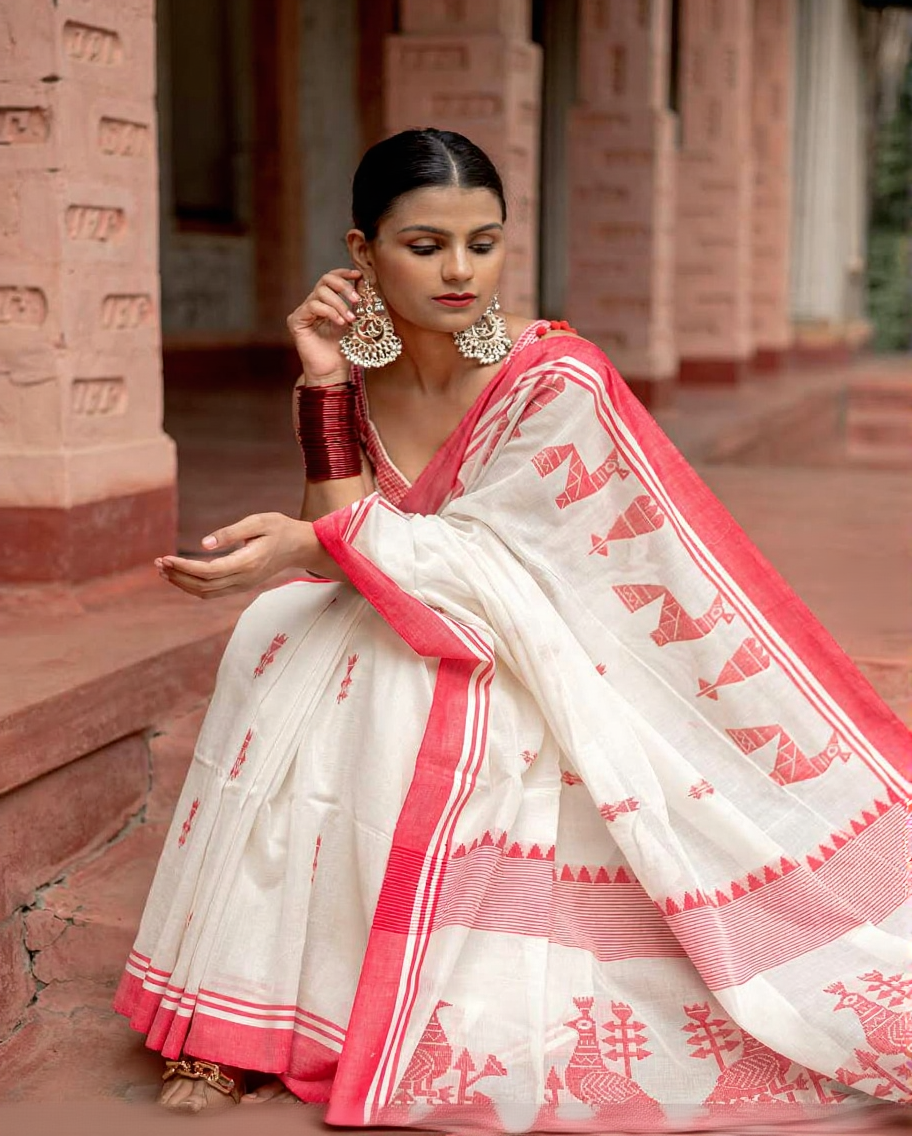 Classic Off-White & Red Handloom Cotton Saree