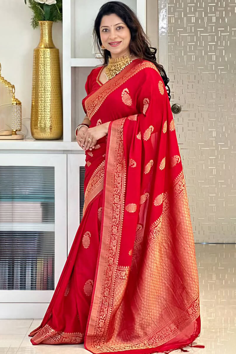 Adoring Red Soft Silk Saree With Confounding Blouse Piece
