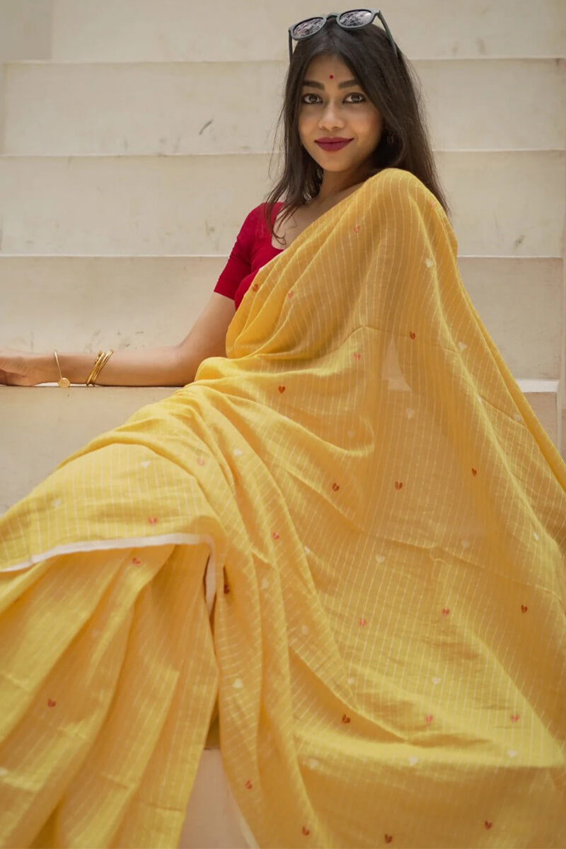 Refreshing Yellow Cotton Silk Saree With Posh Blouse Piece