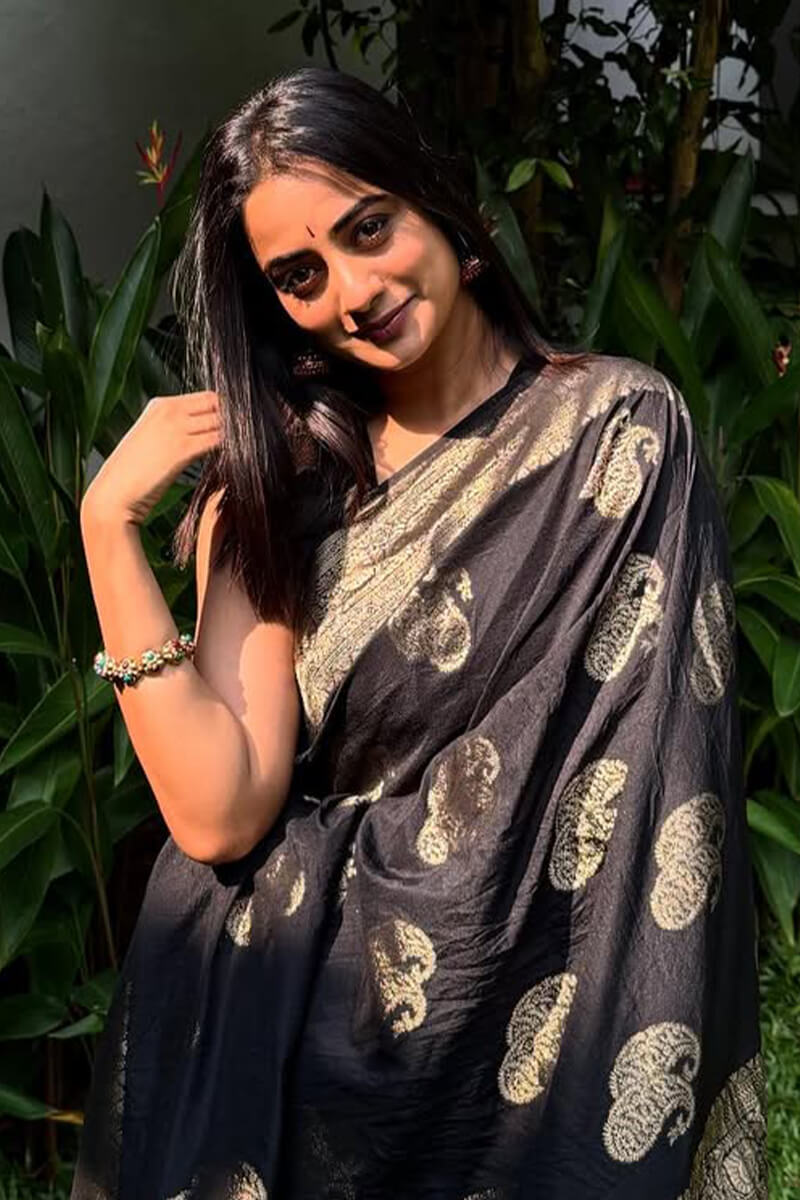 Gossamer Black Soft Silk Saree With Transcendent Blouse Piece