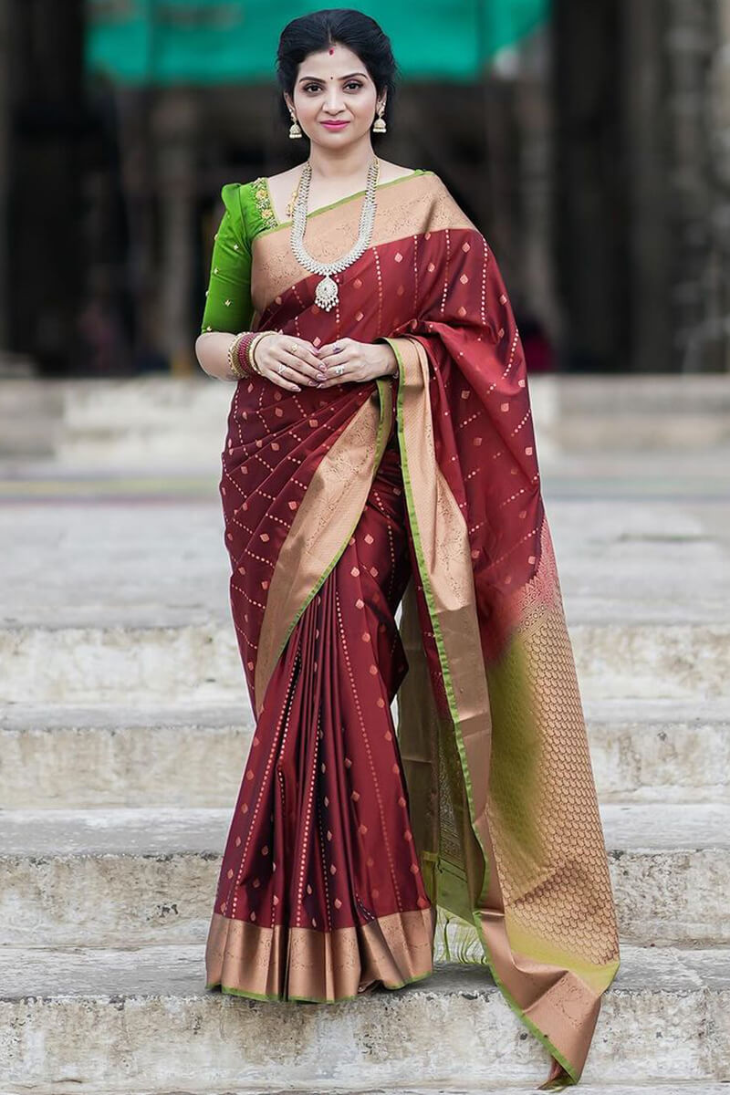 Engrossing Wine Soft Silk Saree With Seraphic Blouse Piece
