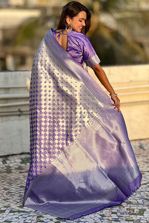 Unique Lavender Soft Silk Saree With Vestigial Blouse Piece