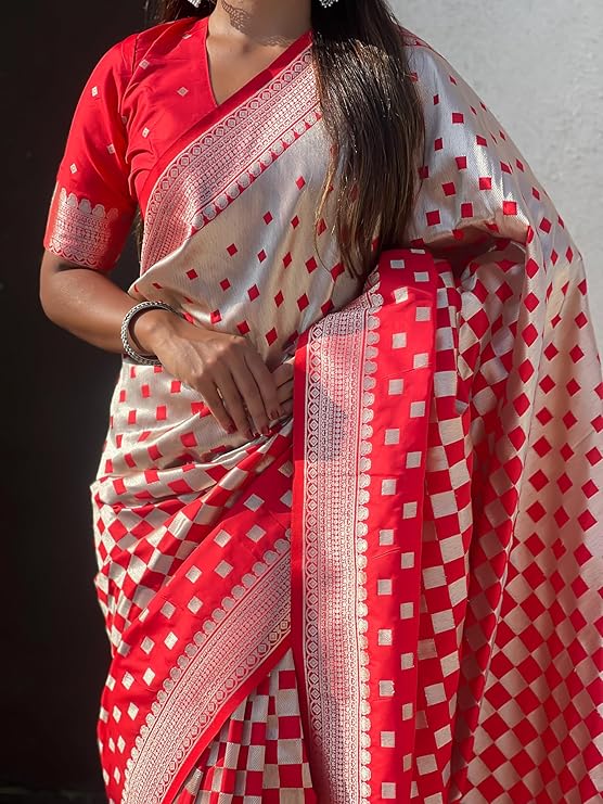 Gleaming Red Soft Silk Saree With Vibrant Blouse Piece