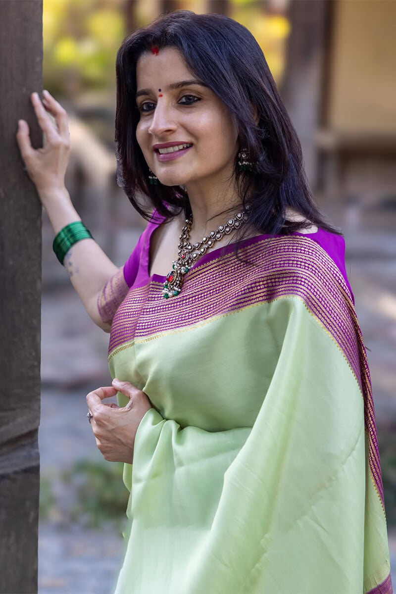 Whimsical Sea Green Soft Silk Saree With Fantabulous Blouse Piece
