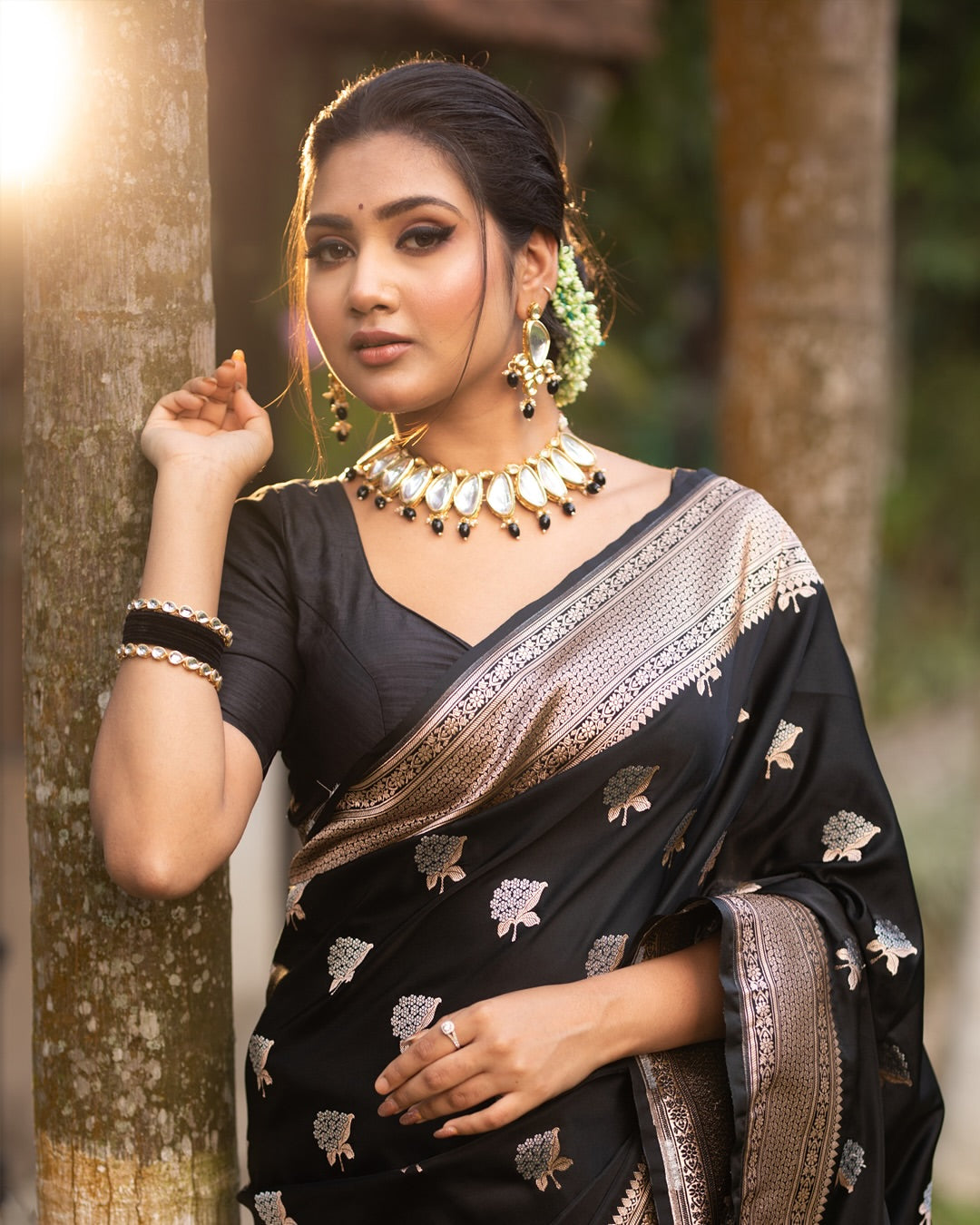 Nebula Black Soft Silk Saree With Epiphany Blouse Piece