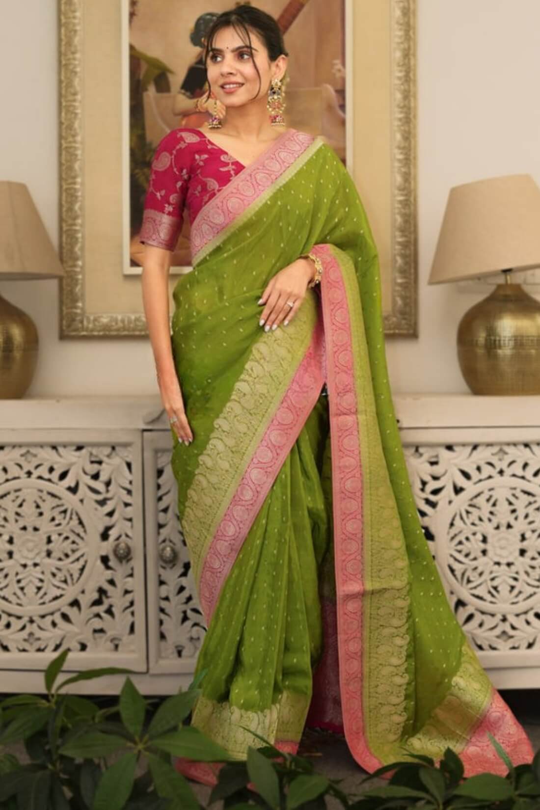 Twirling Green Soft Silk Saree With Vivacious Blouse Piece