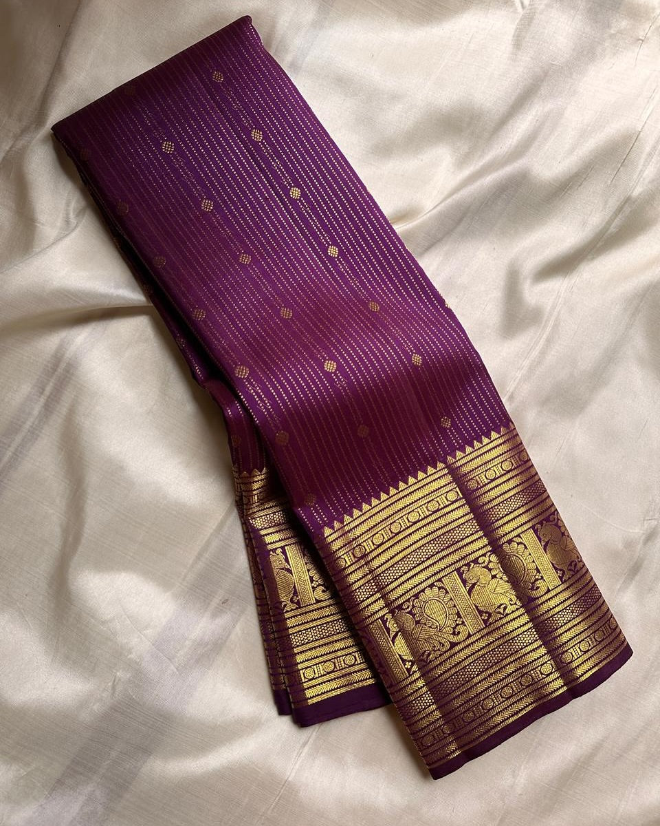 Exceptional Purple Soft Banarasi Silk Saree With Designer Blouse Piece