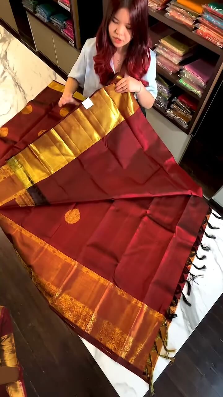 Moiety Maroon Soft Banarasi Silk Saree With Traditional Blouse Piece