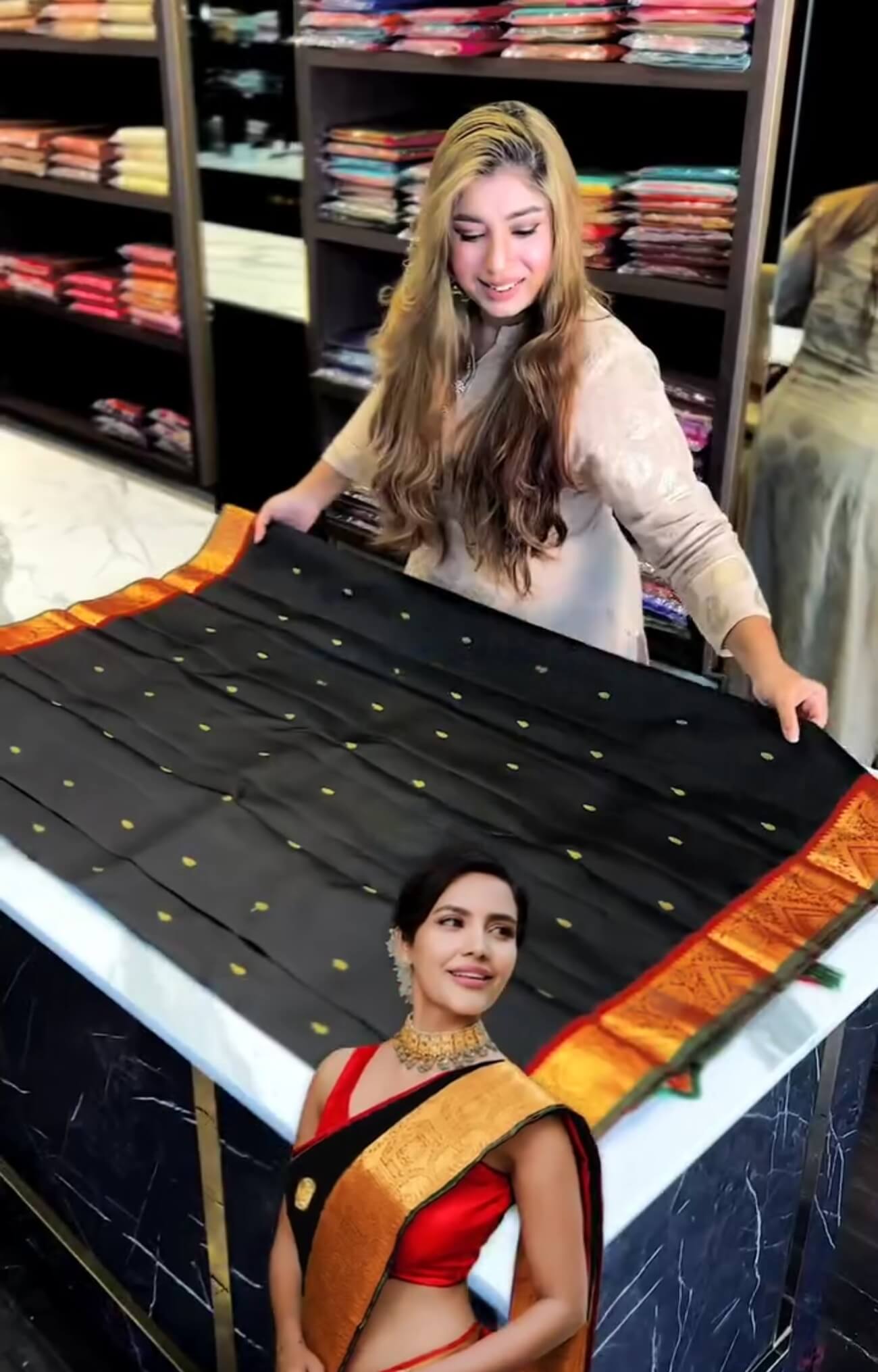 Magnificat Black Soft Banarasi Silk Saree With Confounding  Blouse Piece