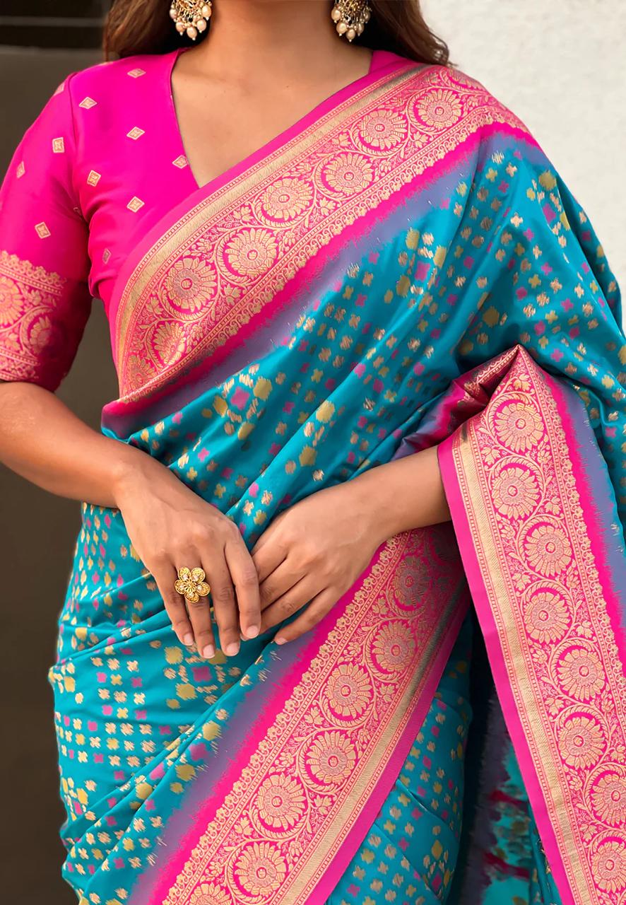 Fragrant Firozi Soft Silk Saree With Transcendent Blouse Piece