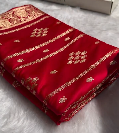 Elegant Red Banarasi Silk Saree with Intricate Golden Zari Weaving