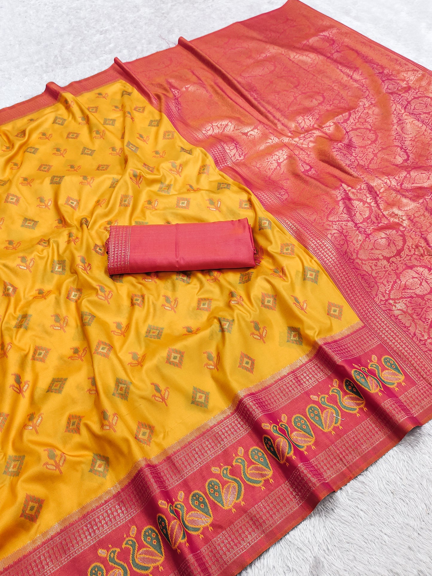 Mustard Yellow Woven Silk Saree with Rani Pink Zari Border & Rich Pallu