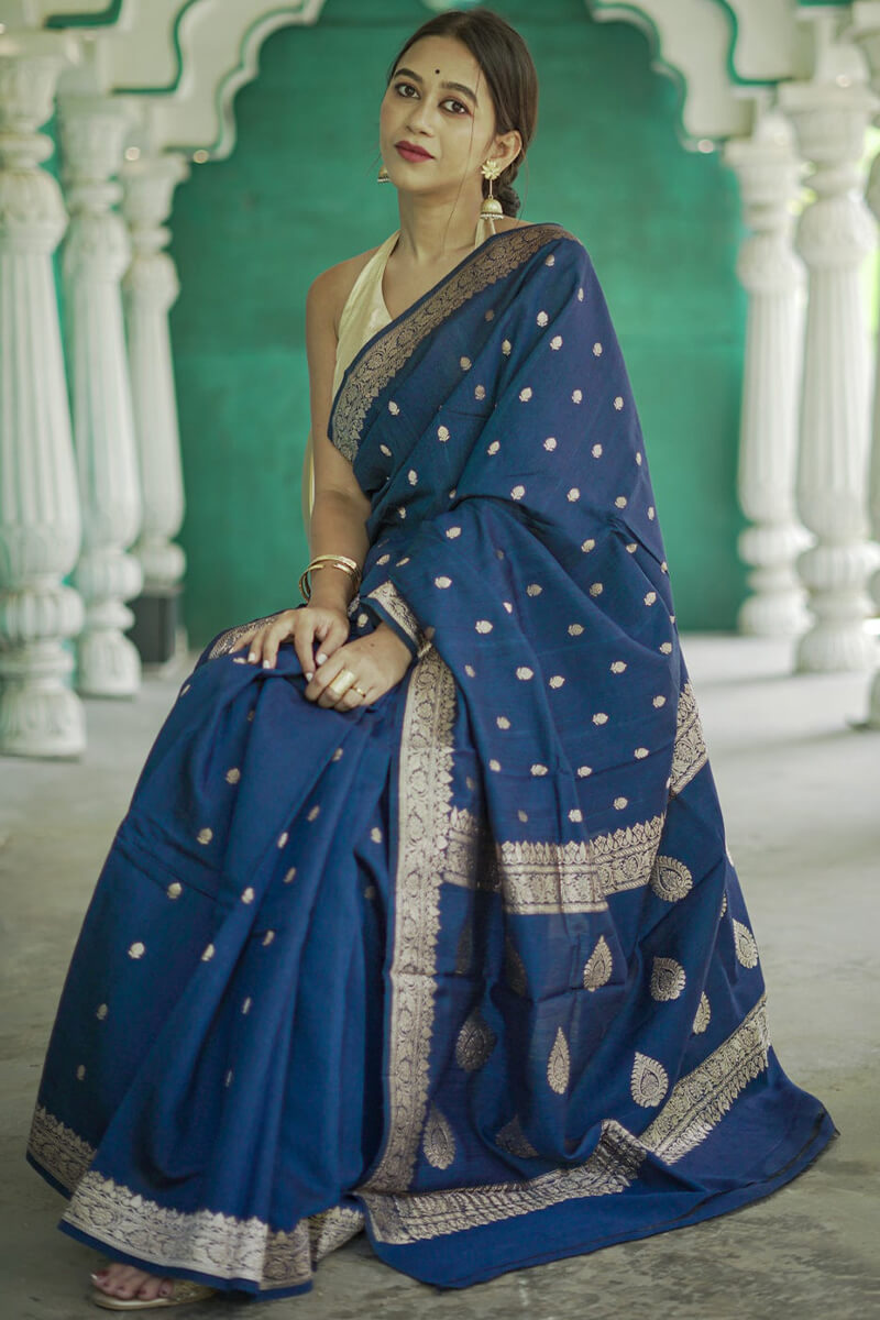 Vivacious Blue Linen Silk Saree With Captivating Blouse Piece