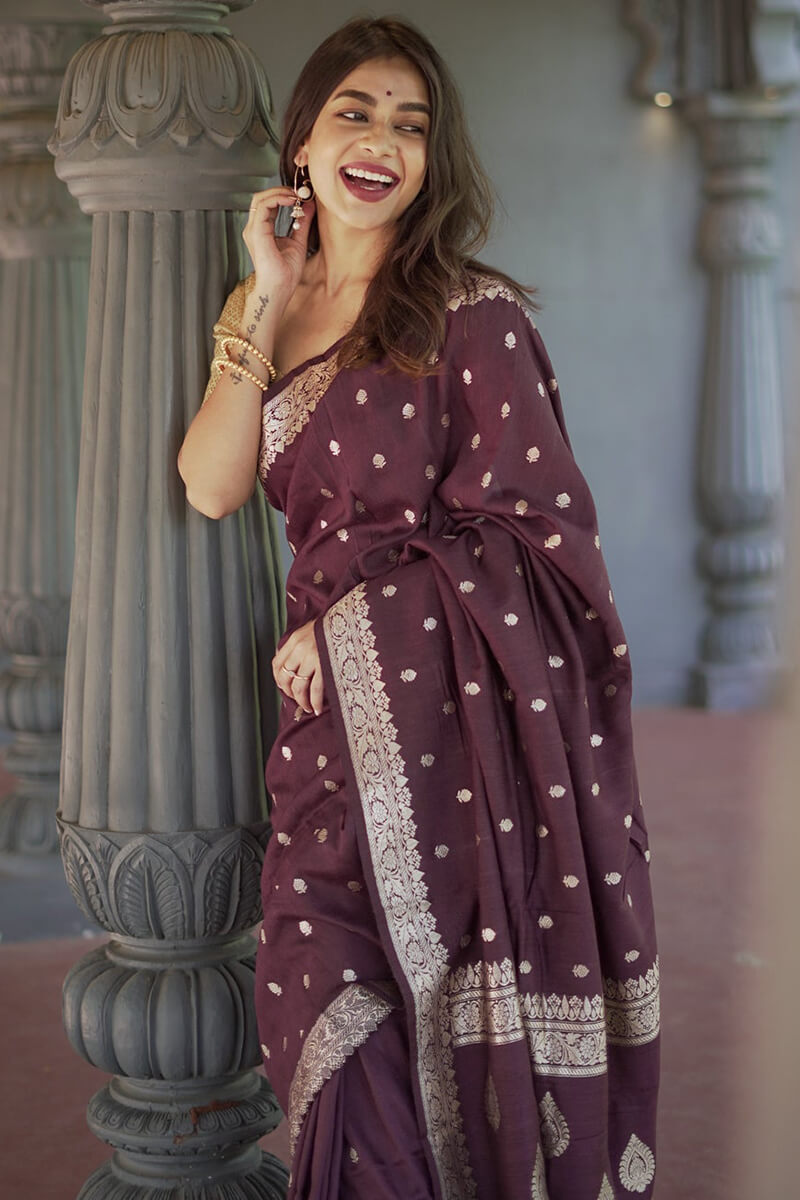 Divine Wine Linen Silk Saree With Prominent  Blouse Piece