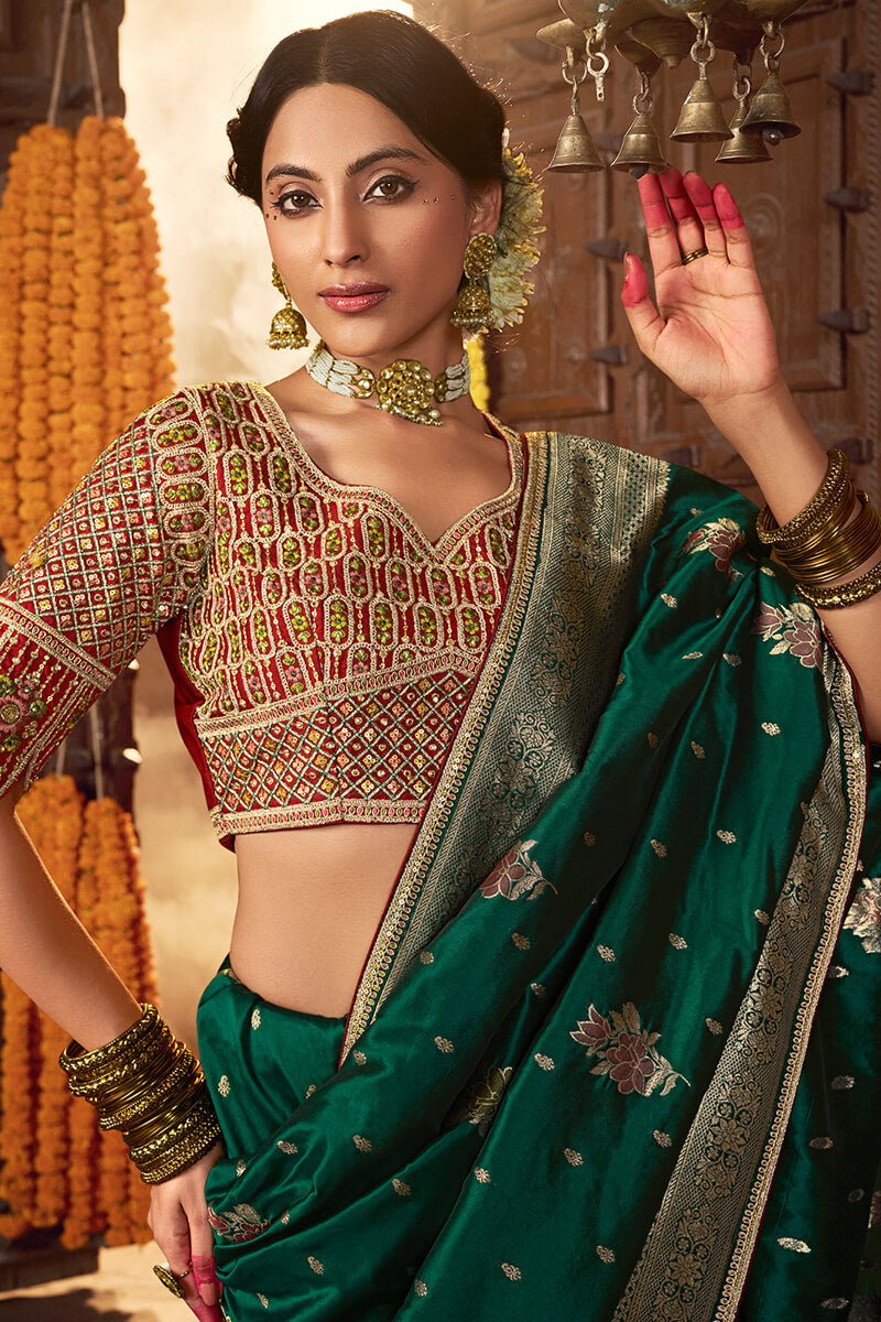 Mesmeric Dark Green Pure Viscose Dola Silk Saree With Radiant Blouse Piece