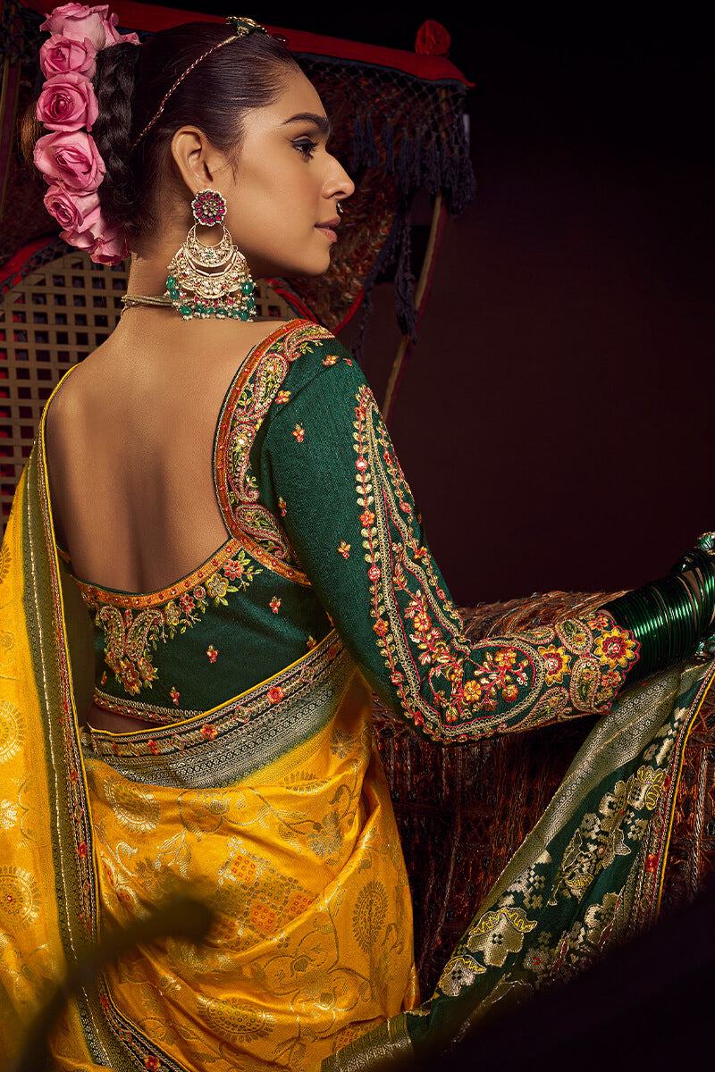 Flaunt Yellow Pure Viscose Dola Silk Saree With Staring Blouse Piece