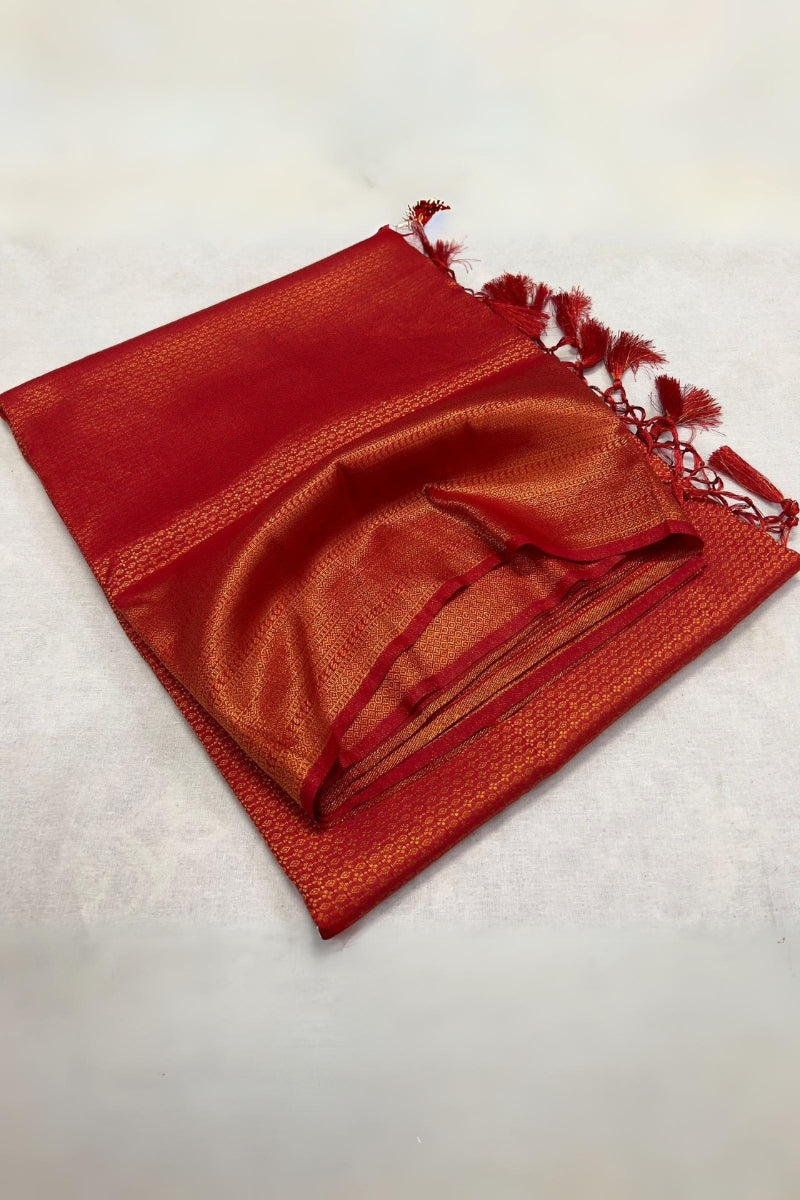 Incredible Red Kanjivaram Silk Saree With Denouement Blouse Piece