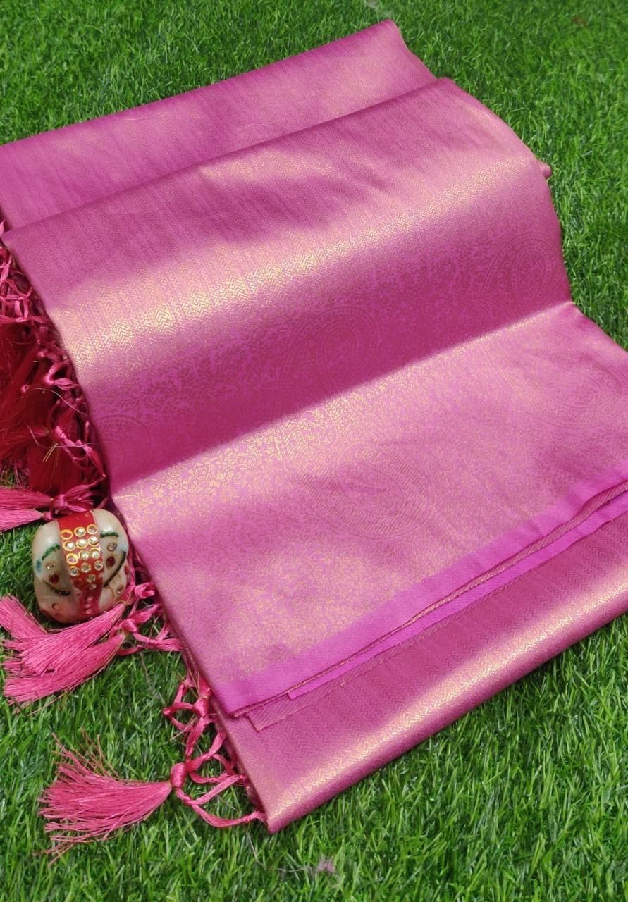 Petrichor Pink Kanjivaram Silk Saree With Seraglio Blouse Piece