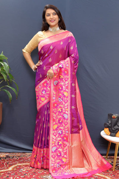 Divine Purple Paithani Silk Saree With Tantalizing Blouse Piece