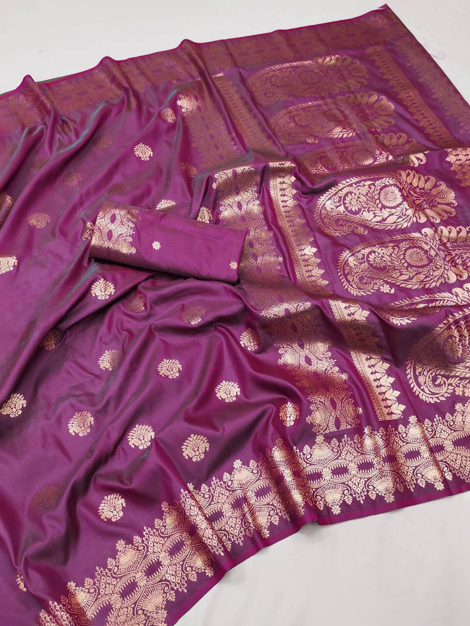 Smart Purple Soft Banarasi Silk Saree With Skinny Blouse Piece
