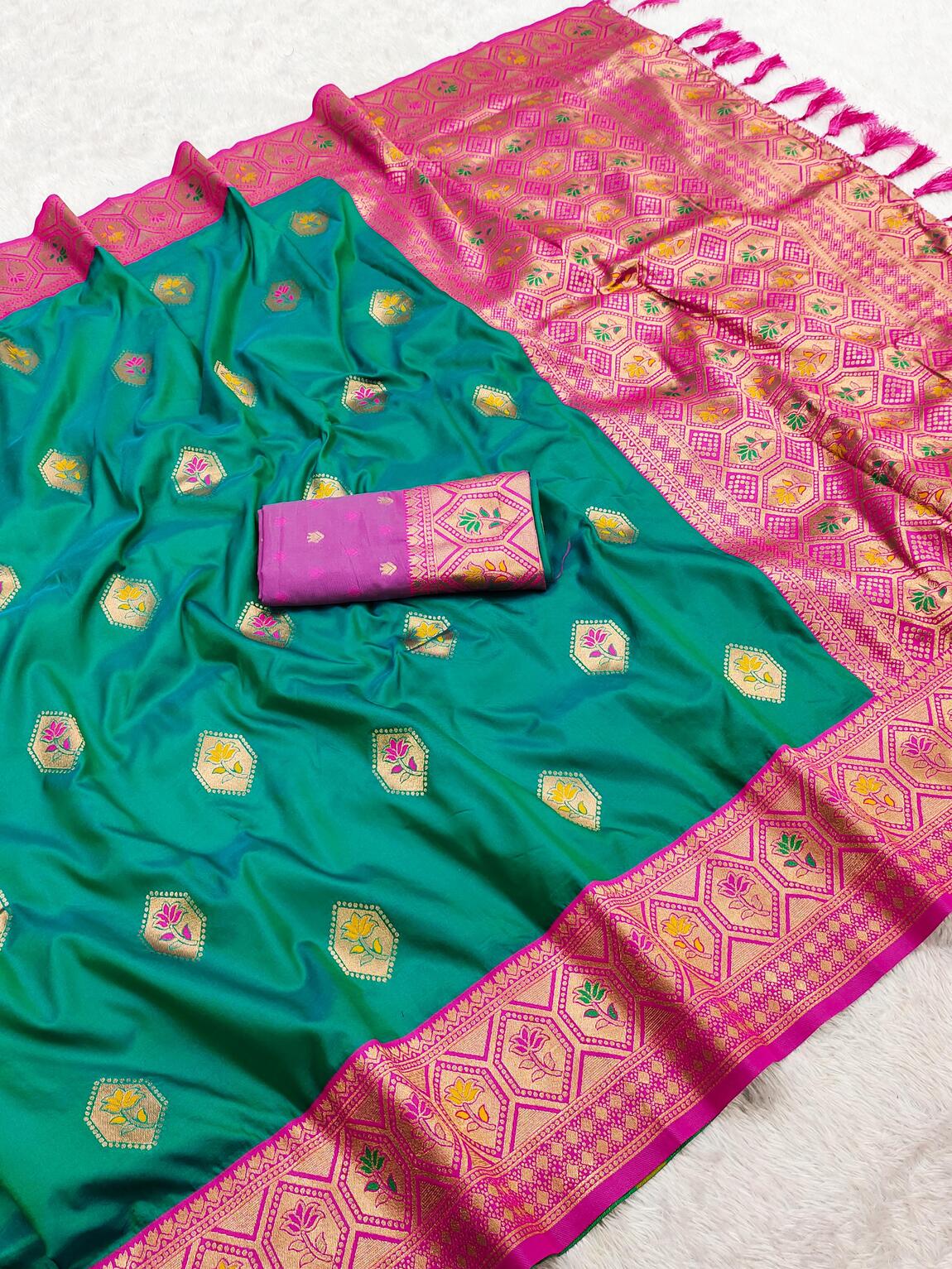 Alluring Sea Green Soft Banarasi Silk Saree With Vivacious Blouse Piece