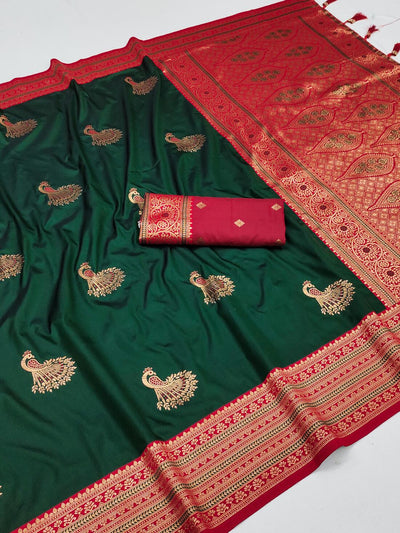 Demure Dark Green Paithani Silk Saree With Amiable Blouse Piece
