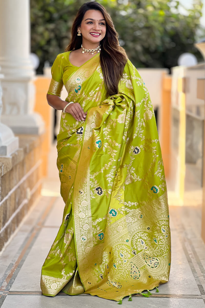 Chatoyant Parrot Soft Banarasi Silk Saree With Fragrant Blouse Piece