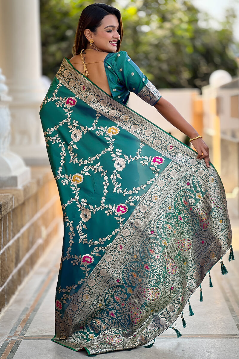 Denouement Rama Soft Banarasi Silk Saree With Fragrant Blouse Piece