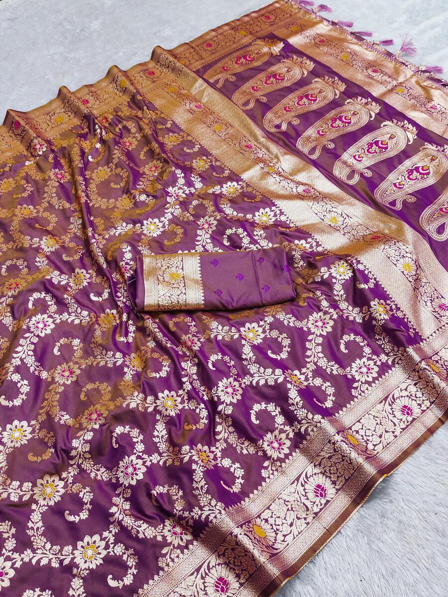 Mesmeric Purple Soft Banarasi Silk Saree With Ideal Blouse Piece