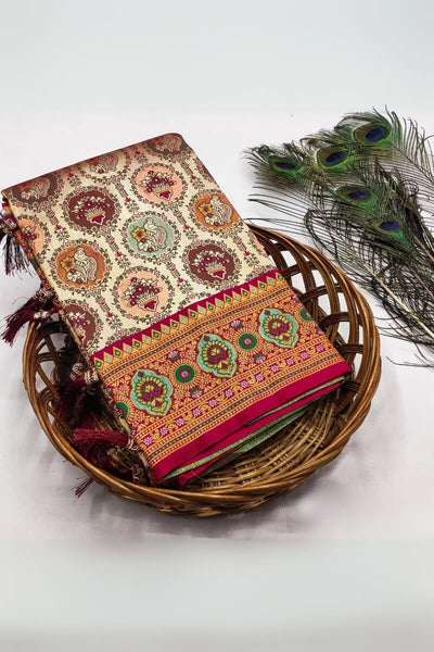 Girlish Maroon Kanjivaram Silk Saree With Groovy Blouse Piece