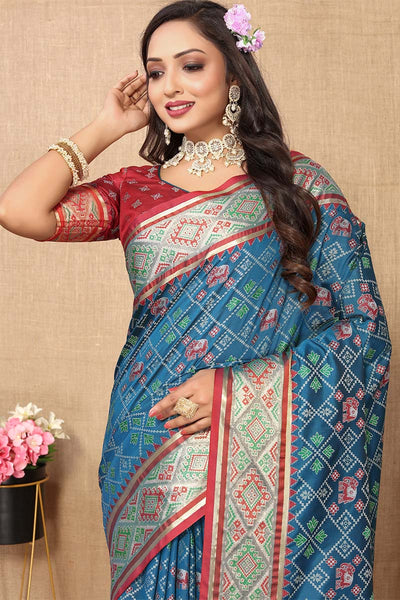 Supernal Blue Soft Banarasi Silk Saree With Amiable Blouse Piece