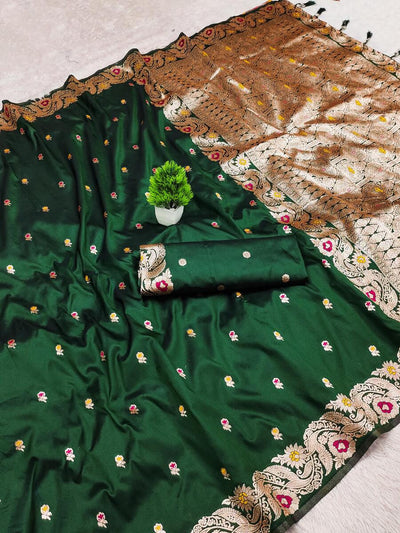 Glowing Dark Green Soft Banarasi Silk Saree With Delightful Blouse Piece