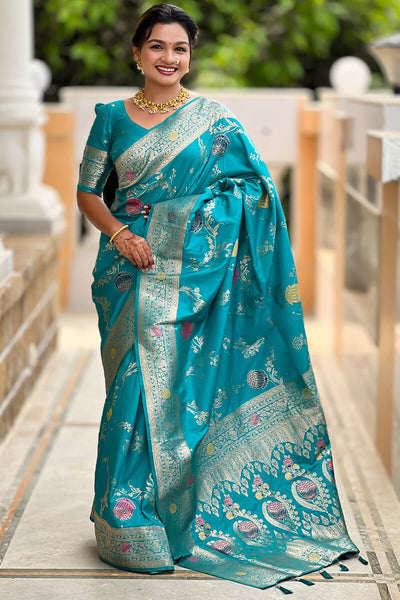 Snazzy Sea Green Soft Banarasi Silk Saree With Sumptuous Blouse Piece