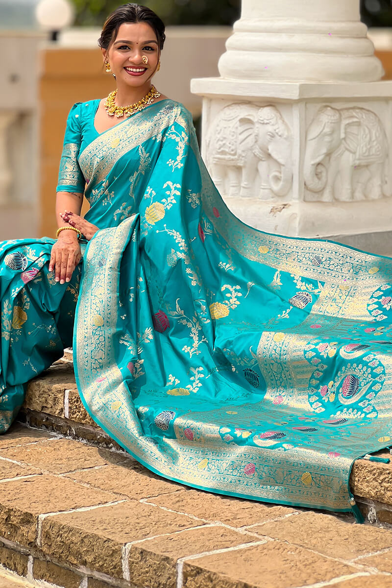 Snazzy Sea Green Soft Banarasi Silk Saree With Sumptuous Blouse Piece