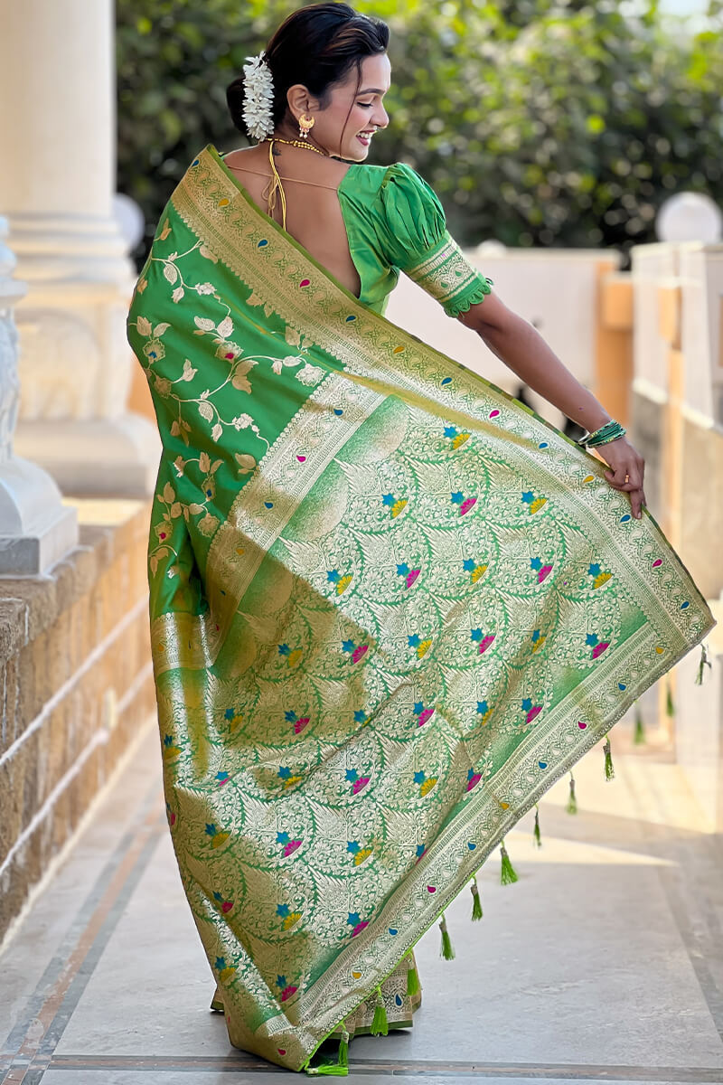 Angelic Mehndi Soft Banarasi Silk Saree With Chatoyant Blouse Piece