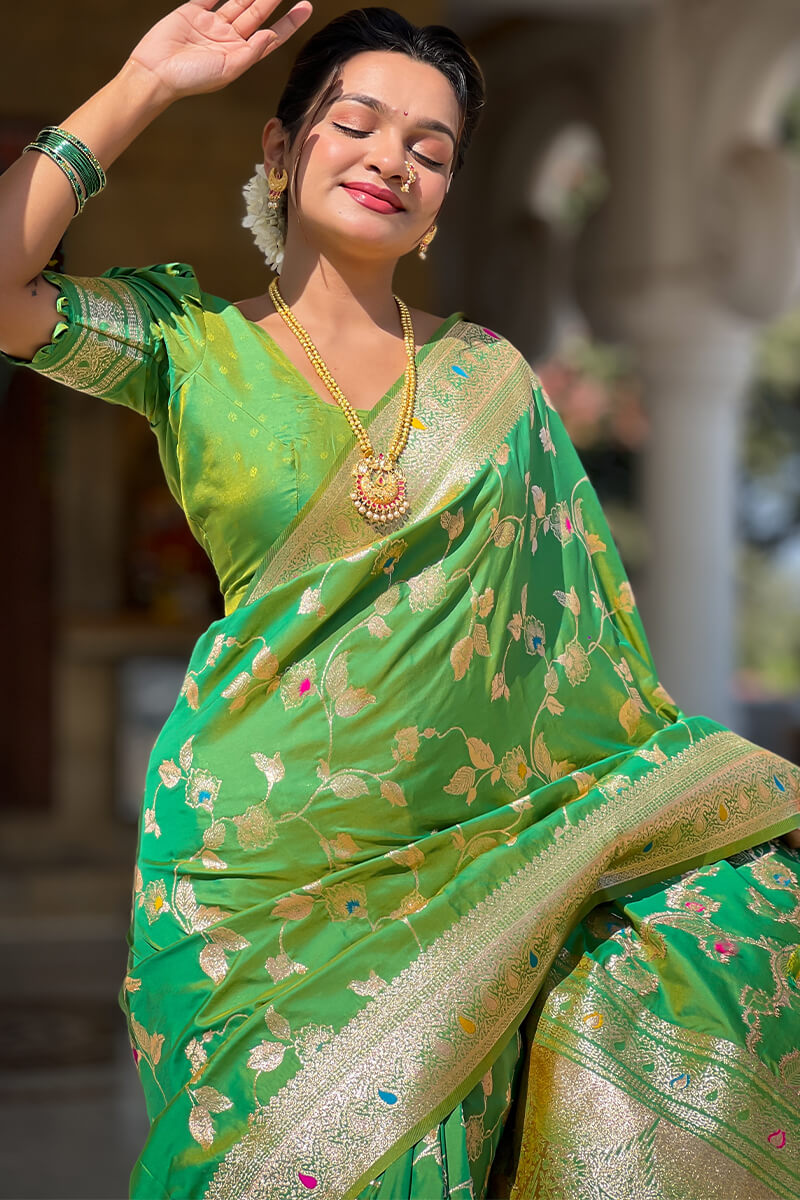 Angelic Mehndi Soft Banarasi Silk Saree With Chatoyant Blouse Piece