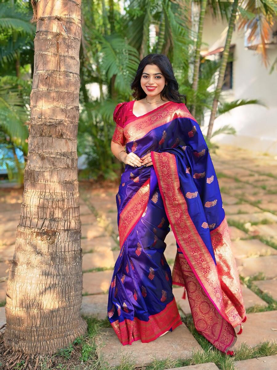 Innovative Royal Blue Soft Banarasi Silk Saree With Arresting Blouse Piece
