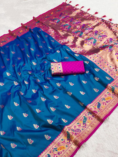 Inimitable Blue Paithani Silk Saree With Innovative Blouse Piece