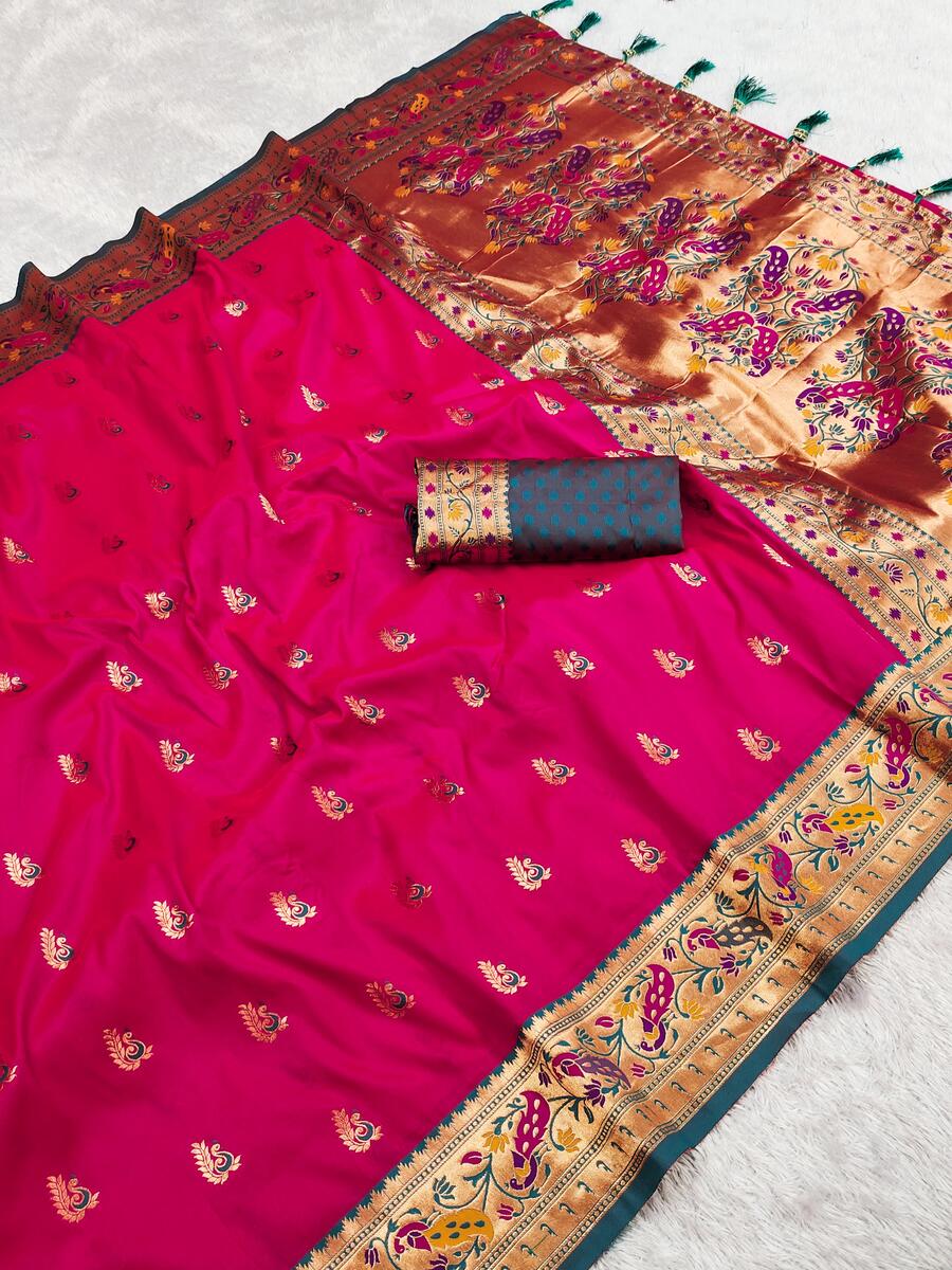 Grandiose Dark Pink Paithani Silk Saree With Surreptitious Blouse Piece