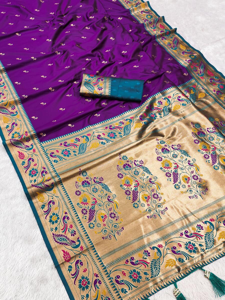 Jazzy Purple Paithani Silk Saree With Forbearance Blouse Piece