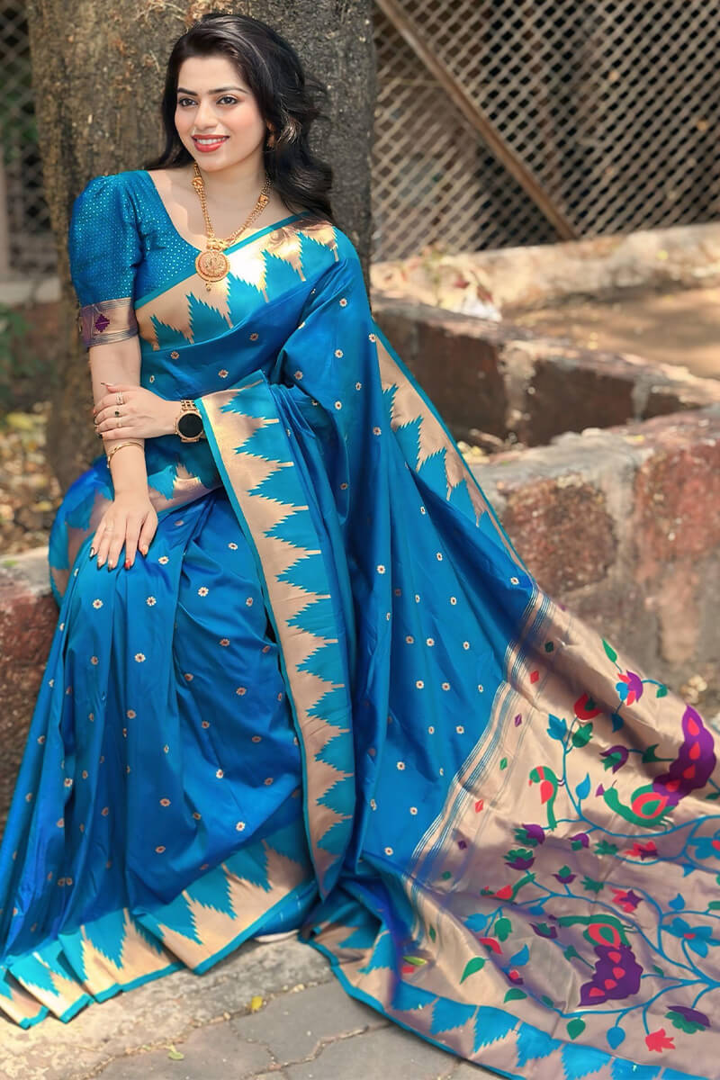 Verdant Firozi Paithani Silk Saree With Girlish Blouse Piece