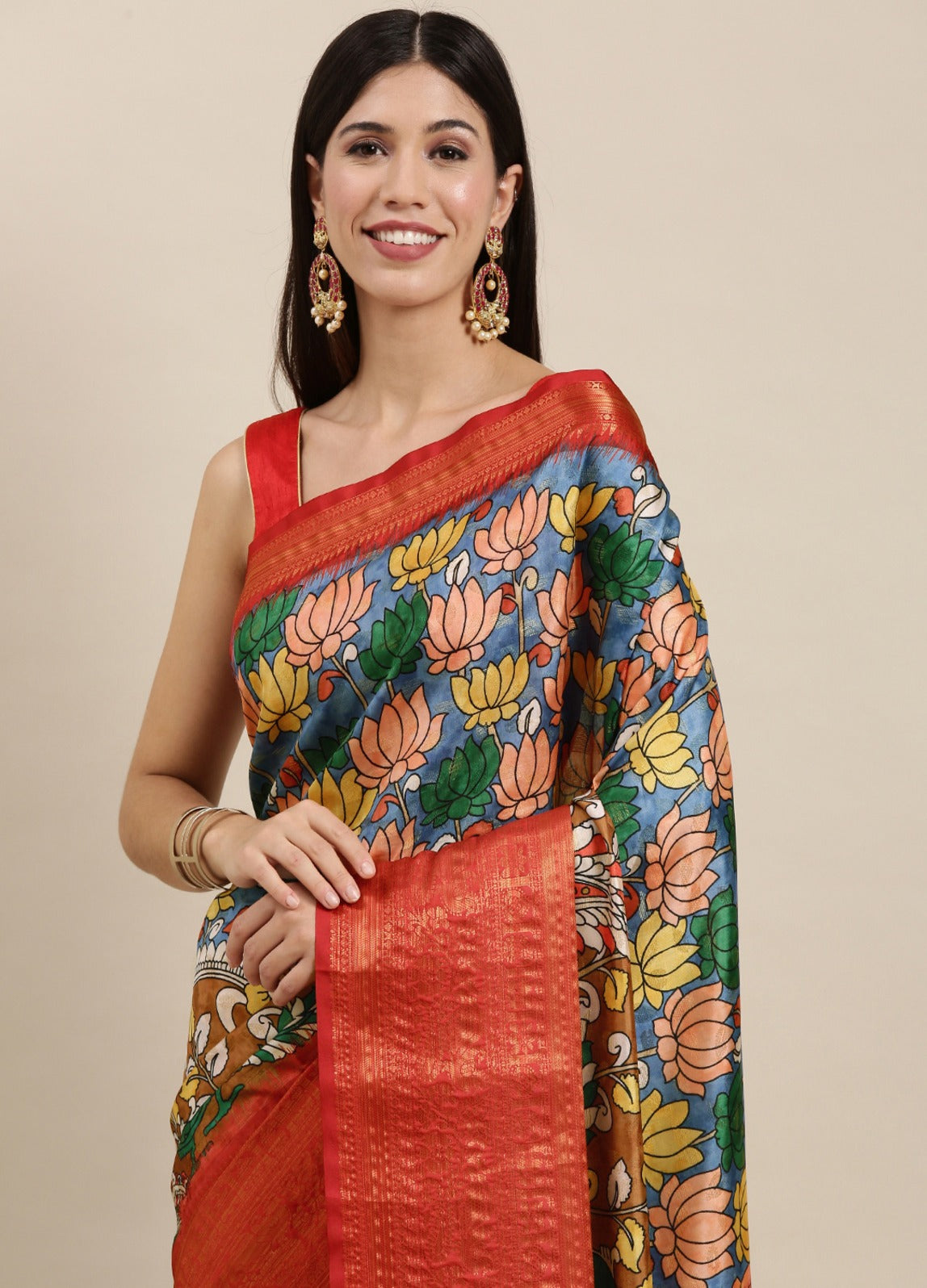 Energetic Beige Kalamkari Printed Saree With Classy Blouse Piece
