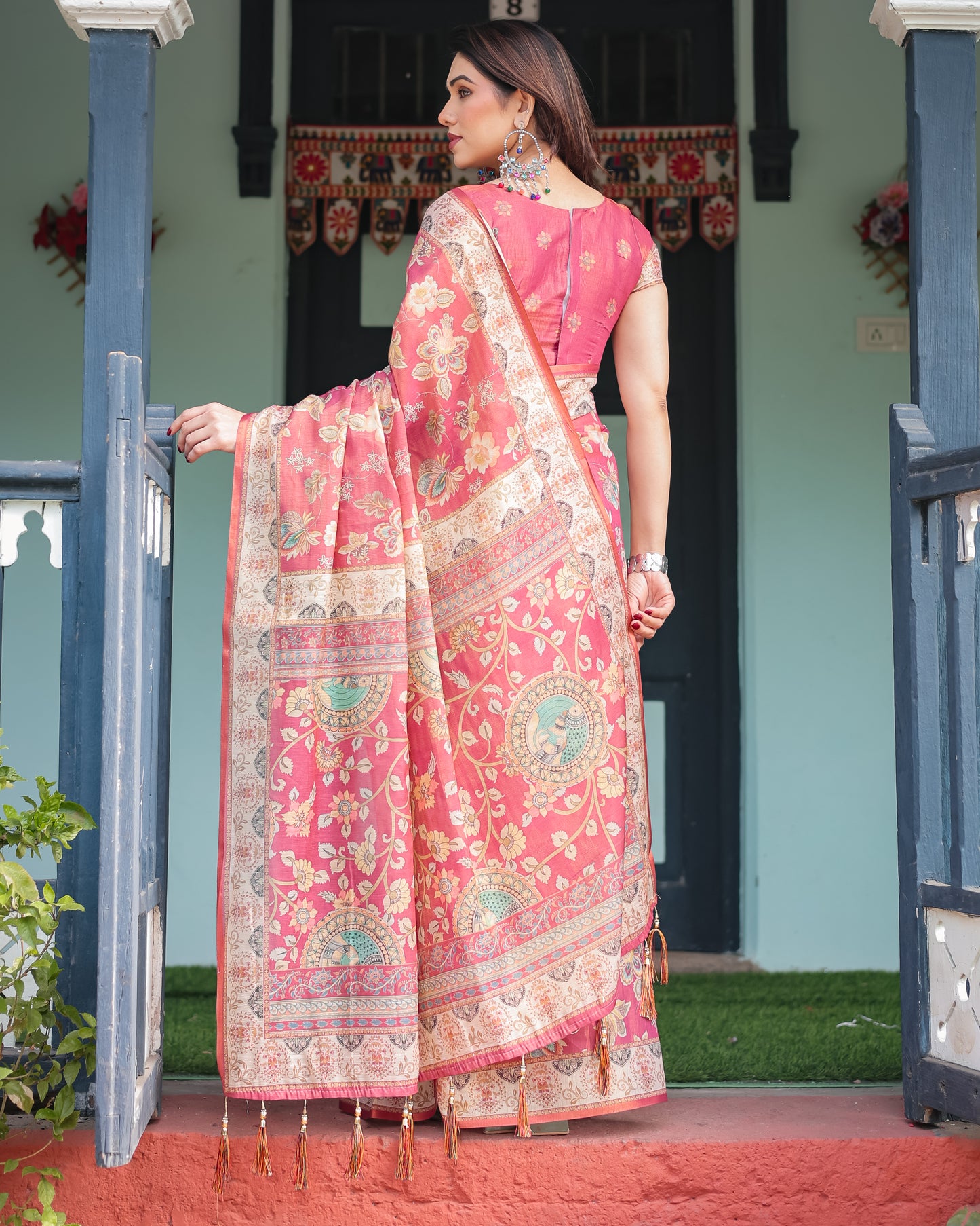 Rose Pink Floral Printed Silk Saree with Elegant Border & Designer Pallu