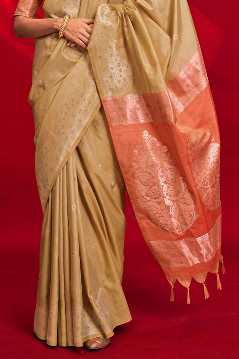 Sempiternal Beige Soft Banarasi Silk Saree With Woebegone Blouse Piece