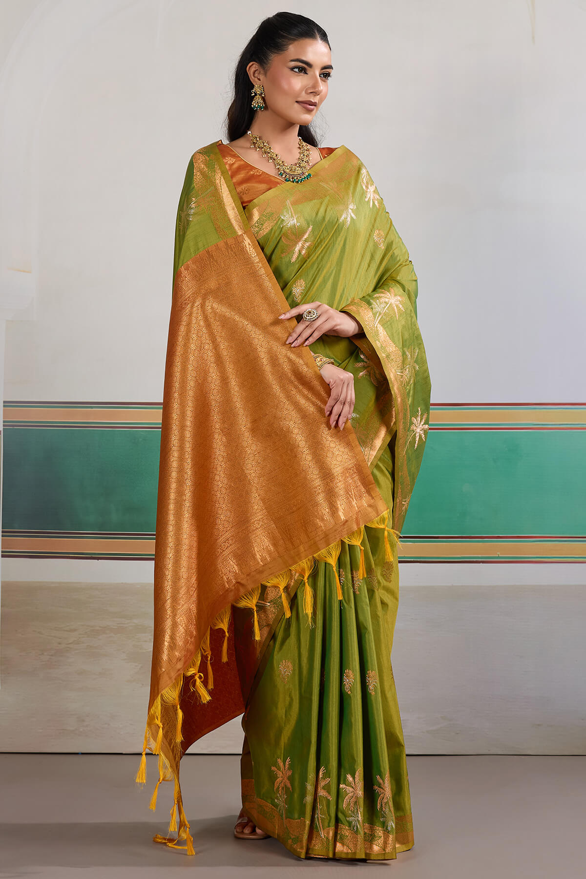 Deserving Green Banarasi Tussar Silk Saree With Magnificat Blouse Piece