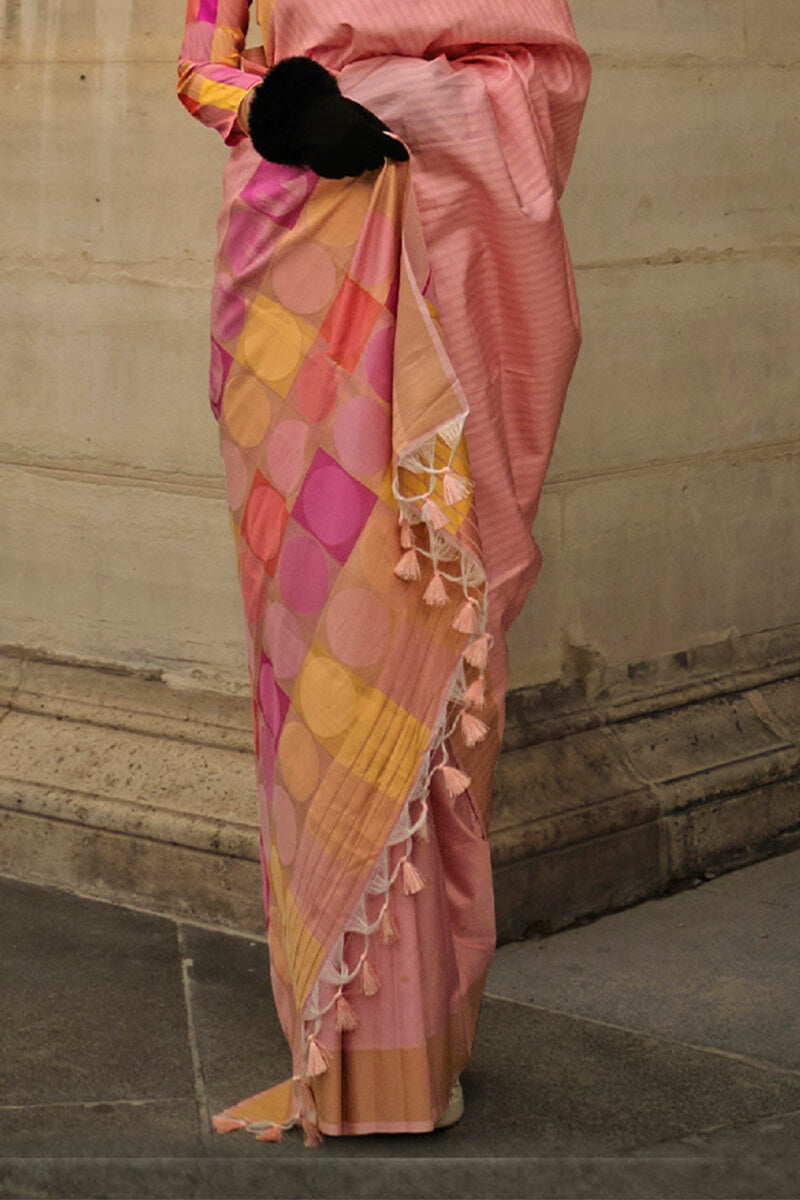 Gleaming Pink Soft Banarasi Silk Saree With Flattering Blouse Piece