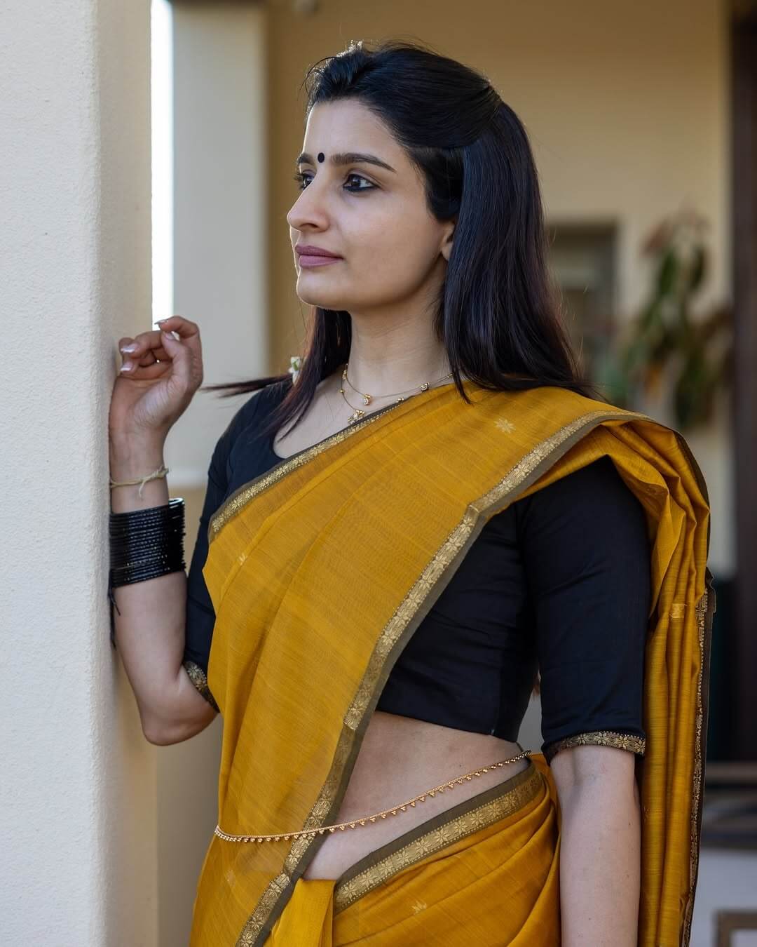 Pretty Mustard Cotton Silk Saree With Beautiful Blouse Piece