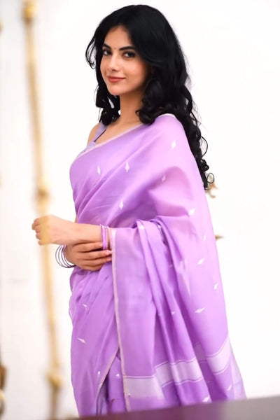 Ephemeral Lavendor Cotton Silk Saree With Artistic Blouse Piece