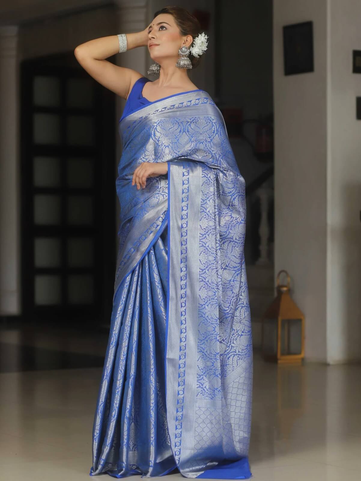 Hypnotic Royal Blue Soft Silk Saree With Exquisite Blouse Piece